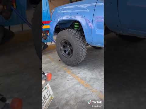 Instalación y puesta a punto de suspensión Ironman 4x4 en Toyota Tacoma