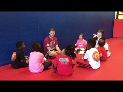 Matt Elkins Teaches kids to fight against bullying