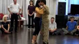 Geraldine Rojas y Javier Rodriguez - Ella es asì