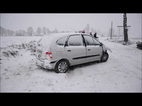 Wypadek dwóch aut pod Janowem