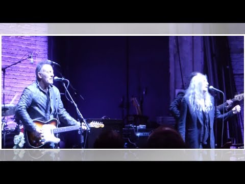 Patti Smith Welcomes Bruce Springsteen & Michael Stipe in New York