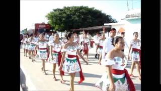 preview picture of video 'Desfile 20 de noviembre en Seybaplaya 1'