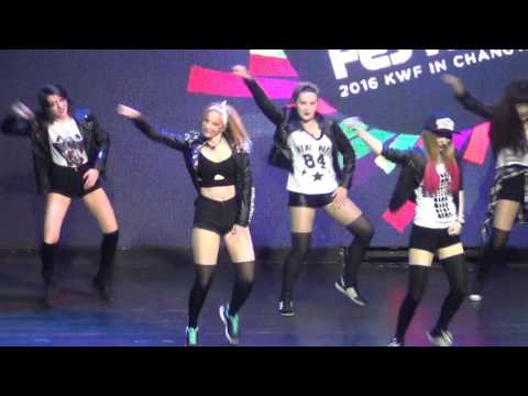 160613 K-Pop World Festival - Blue IKONY