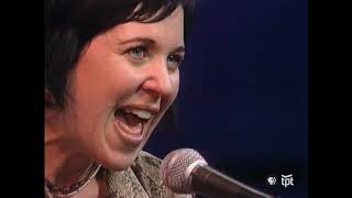 Kristin Hersh - NewsNight Minnesota (2001)