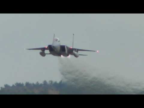 Incredible Unrestricted Take off - F15 fighter jet