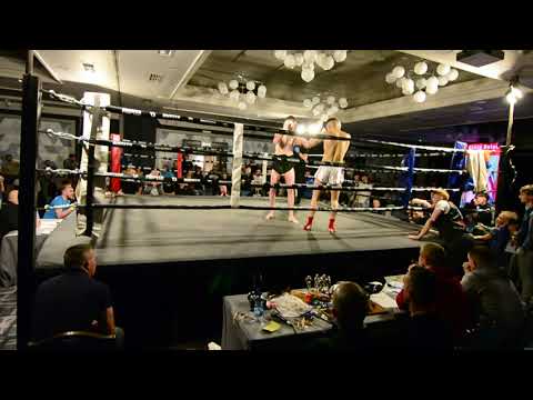 Craig Nolan vs Erik Hehir - Nak Muay Fight Night 5
