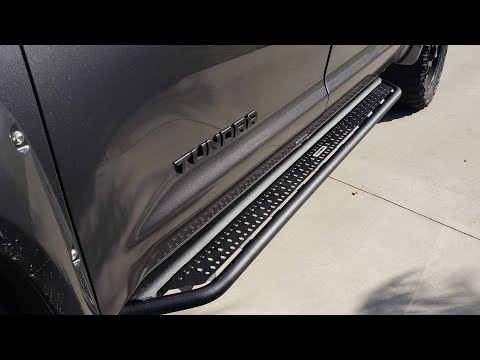 Tundra Go Rhino Dominator side steps