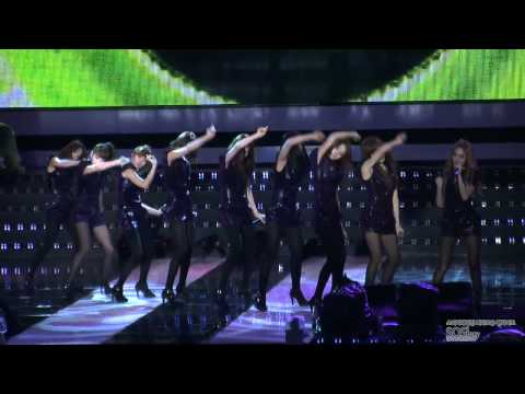 [Fancam] 100828 SNSD - Run Devil Run + Talk +Oh! @Let's Start Concert