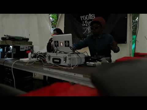 La Concha Reggae Vibes 2016 Suns of Dub (Ras Jammy & Jah Bami)