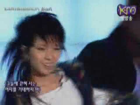 Rare BoA "Girls on Top" performance (June 30, 2005)