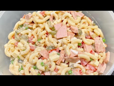 Light summer pasta salad, perfect for the barbecue evening