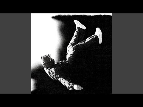 Bloody Bottoms (feat. Kadoe)