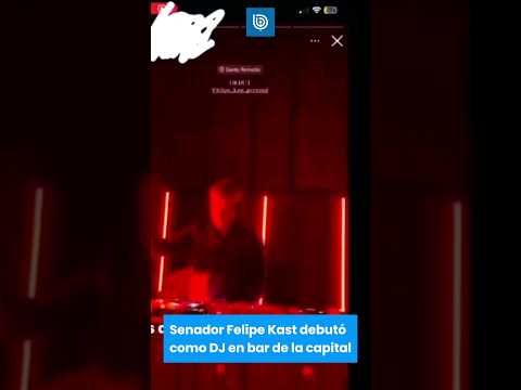 Senador Felipe Kast debutó como DJ en bar de la capital