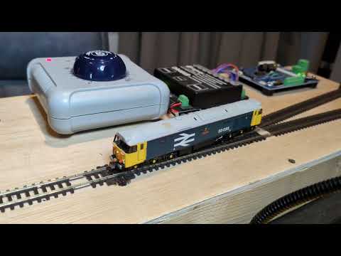 Dapol Class 50 DCC Sound Demo with ESU LokSound 5 Decoder & Legomanbiffo Project (N GAUGE)