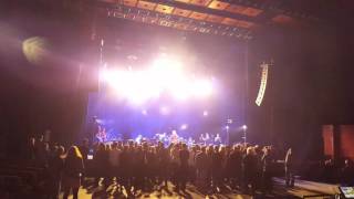 Neil Finn ~ Either Side of the World (Cross-linx Groningen 2016)
