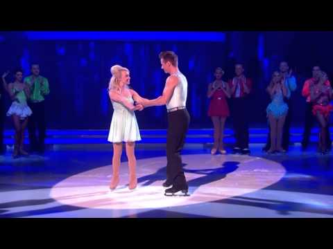 The Contestants Take To The Ice - Dancing On Ice