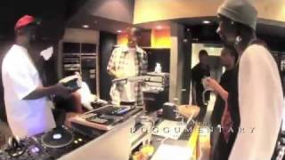 Snoop Dogg with Spark drum machine