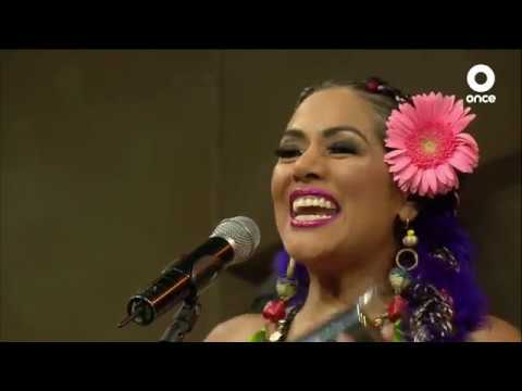 Conversation with Cristina Pacheco - Lila Downs (08/23/2019)