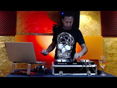 ANDRAGG 30 YEARS PLAYING