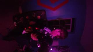 Off The Wall. Lee Ranaldo coverversion by Sam Baker