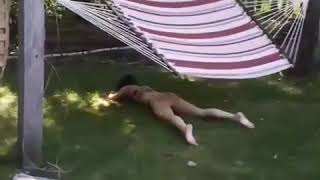 faze tari saritura pe hamac