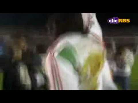 Fernandão visitando campo do Beira-Rio antes do jogo entre Inter x Flamengo