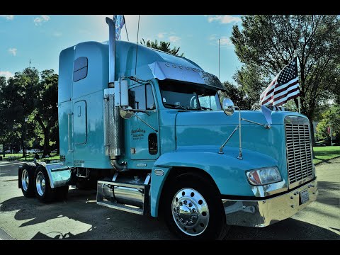 The Freightliner FLD's biggest fan and his custom 2000 model