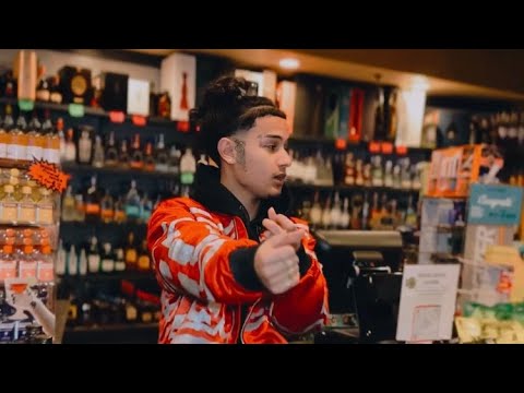 Young $tunnuh - Me Vs. Me (Official Music Video) Dir. MoneySignStunnuh