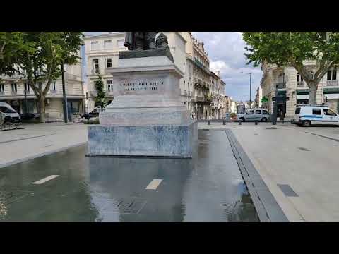 A 4K stroll along the Allées Paul Riquet in Béziers, Southern France