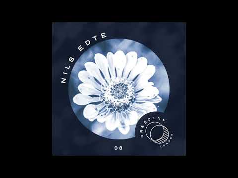 • Crescent Textures #98 • Nils Edte