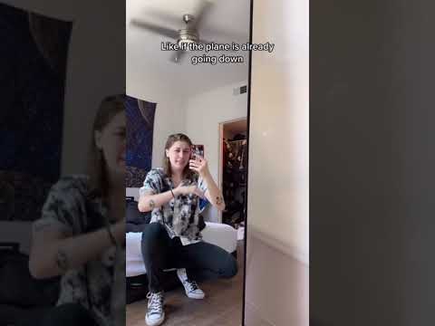 Why no 🪂 on ✈️ ? w OnlyJayus - #Shorts