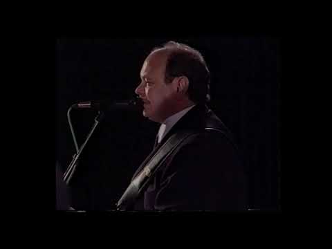 Contact Dansorkester-"Det här är bara början än"