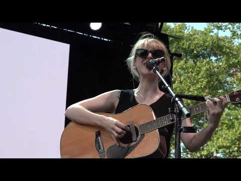 Fenne Lily - Lights Light Up (Central Park SummerStage, NYC 8/27/24)