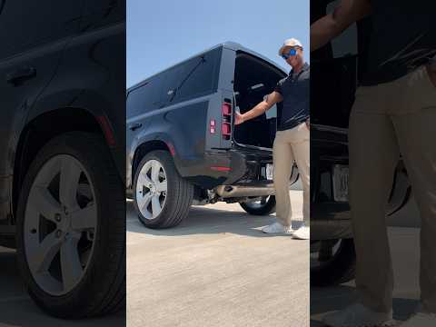 INSANE features of the NEW Land Rover Defender!!