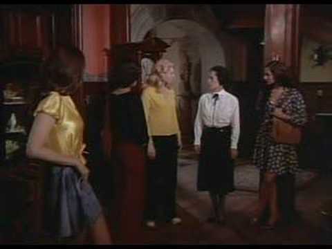 Más negro que la noche