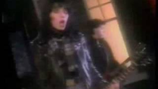 Joan Jett and the Blackhearts- I want you LYRICS on screen
