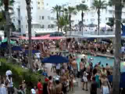 4th july pool party 08