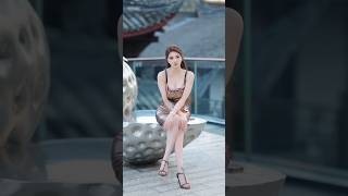 beautiful girl street fashion tiktok #chinesefashion #mejoresstreetfashion #shorts