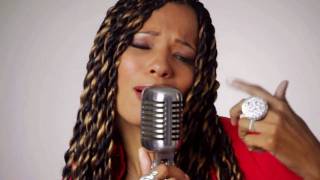 Kwanza Jones: EVERYTHING AROUND YOU (Official Video)