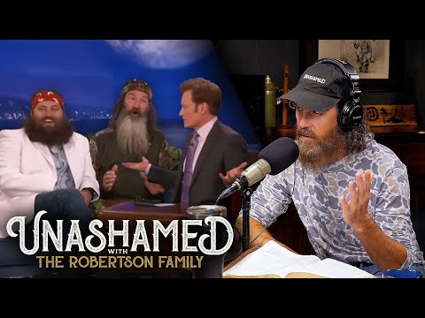 Phil Robertson's Best Unscripted Moments from Political Campaigns to Late-Night TV | 1162