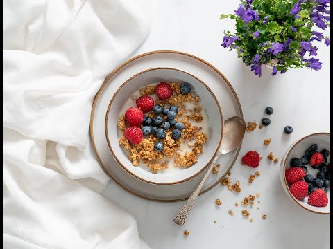 Healthy Crunchy Peanut Butter Granola Recipe - 3 Ingredients only!