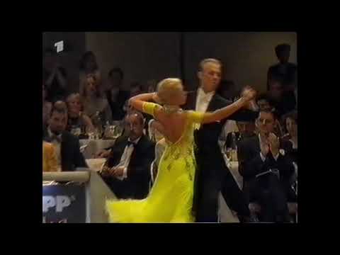 2000 ARD Masters Gala - Jonathan Crossley and Kylie Jones Quickstep Intro