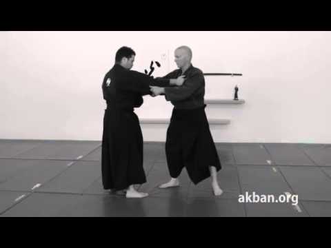 O uchi geri , basic Ninjutsu throw   technique for Akban wiki