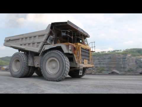 CAT 992G Wheel Loader and CAT 777C Dump Truck