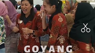 Download lagu Luwes Blora di Goyang Trio Ma-mud ( mama muda ) Heboohhhh mp3 Download lagu Luwes Blora di Goyang Trio Ma-mud ( mama muda ) Heboohhhh mp3