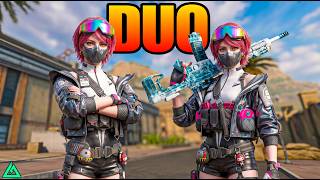 DUO TOXIC... TERRORIZING THE LOBBIES