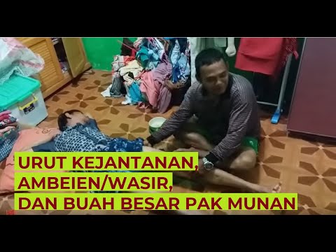 Bath tidak mempengaruhi potensi Seorang gadis dan seorang pria dengan penis kecil
