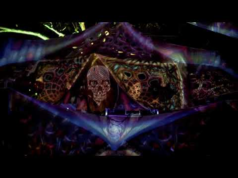 Visualxpereinz Live Visuals @ UVBAR Beach Club, Goa.