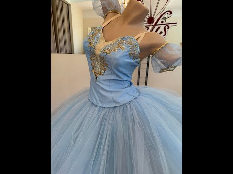 Stage costume F 0522 - video 2