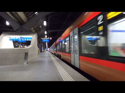 IR37 leaves Zurich HB with a light salute 💡